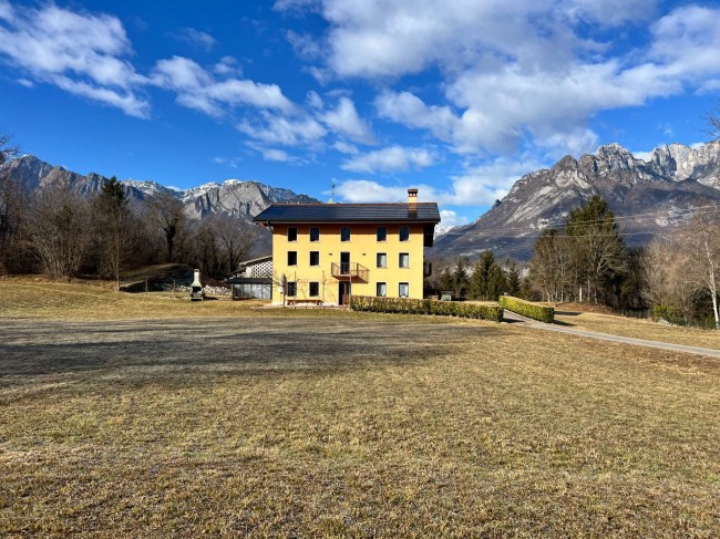 Casa singola in Vendita a Sedico