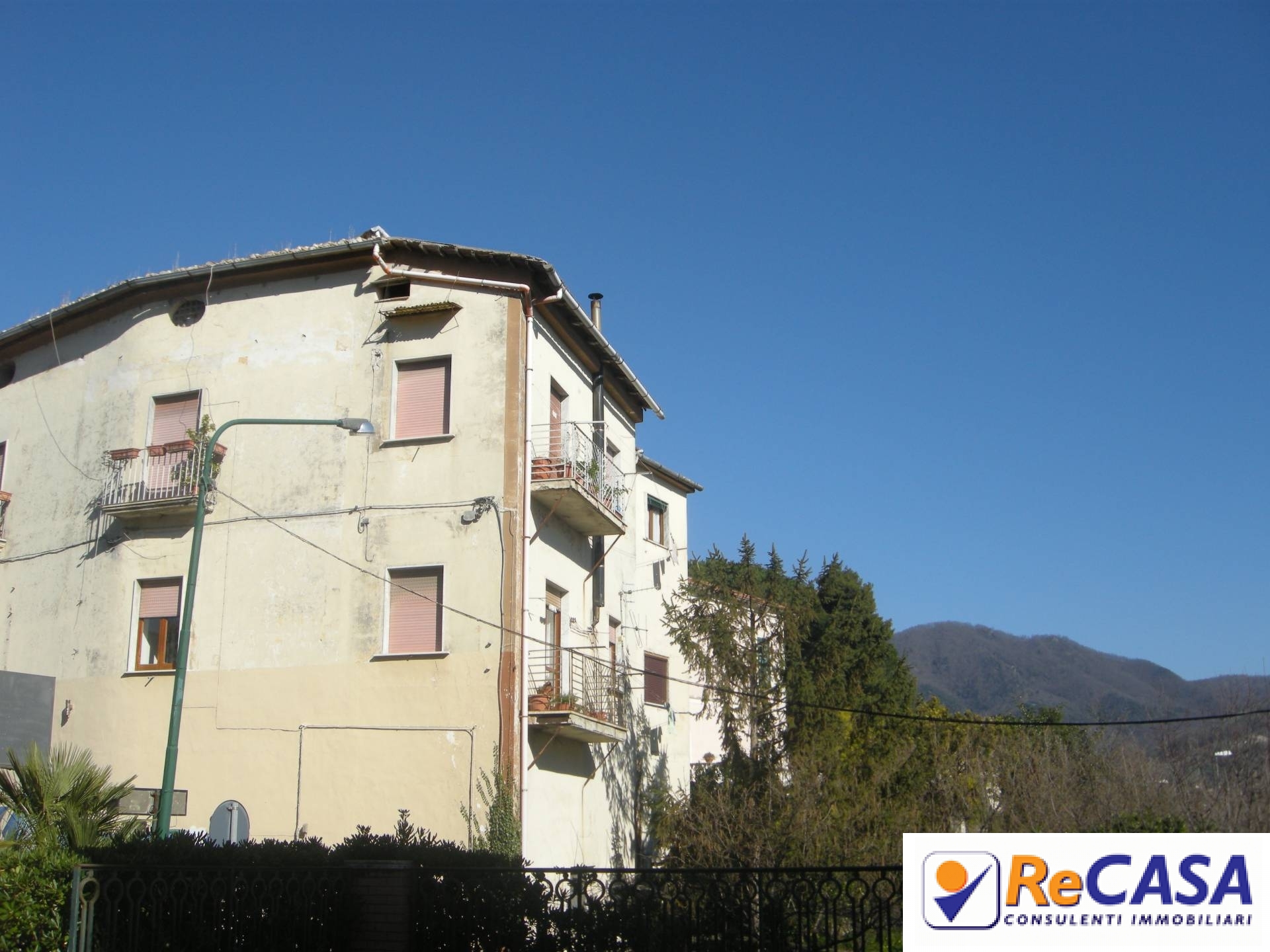 Appartamento MONTECORVINO ROVELLA vendita  Centro  ReCASA Consulenti Immobiliari Bellizzi