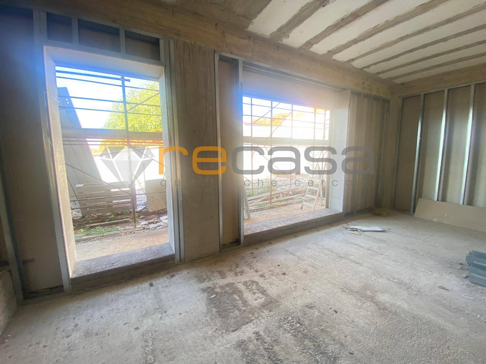 Villa in vendita a Montecorvino Pugliano - foto 7