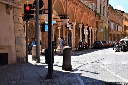 studio/ufficio in affitto a Bologna