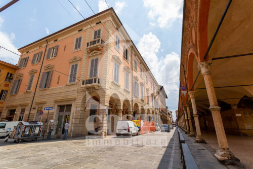 studio/ufficio in affitto a Bologna