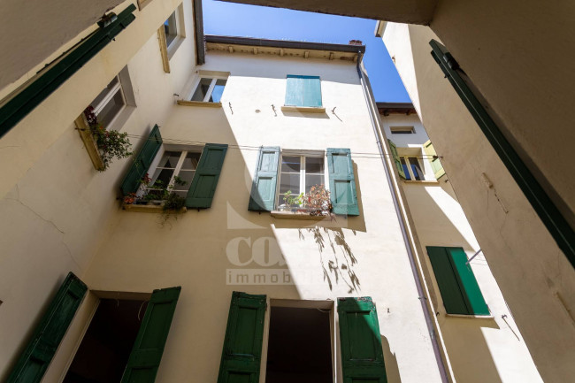 Appartamento in vendita a Bologna