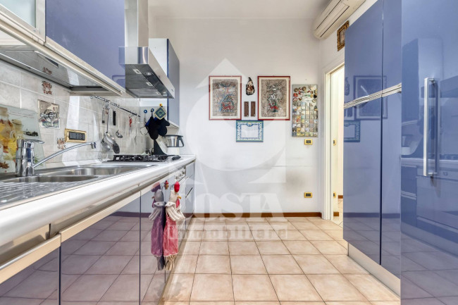 Appartamento in vendita a Bologna