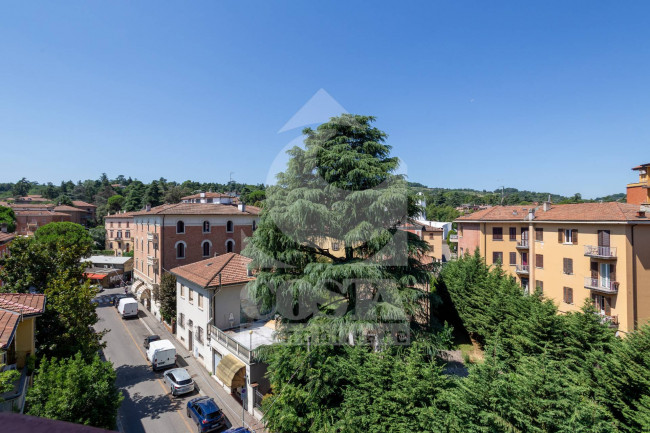 Appartamento in vendita a Bologna