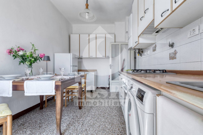 APPARTAMENTO/TRILOCALE in vendita a Bologna