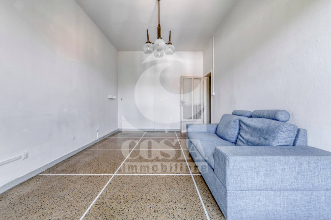 APPARTAMENTO/TRILOCALE in vendita a Bologna