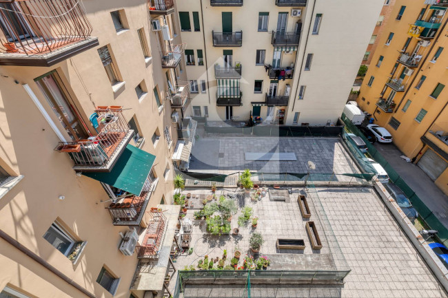 APPARTAMENTO/TRILOCALE in vendita a Bologna