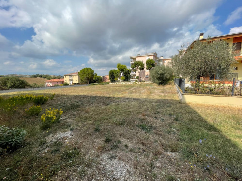 Terreno edificabile in vendita a Mosciano Sant'angelo (TE)