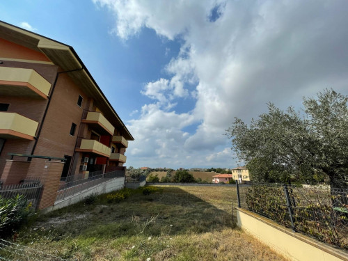 Terreno edificabile in vendita a Mosciano Sant'angelo (TE)