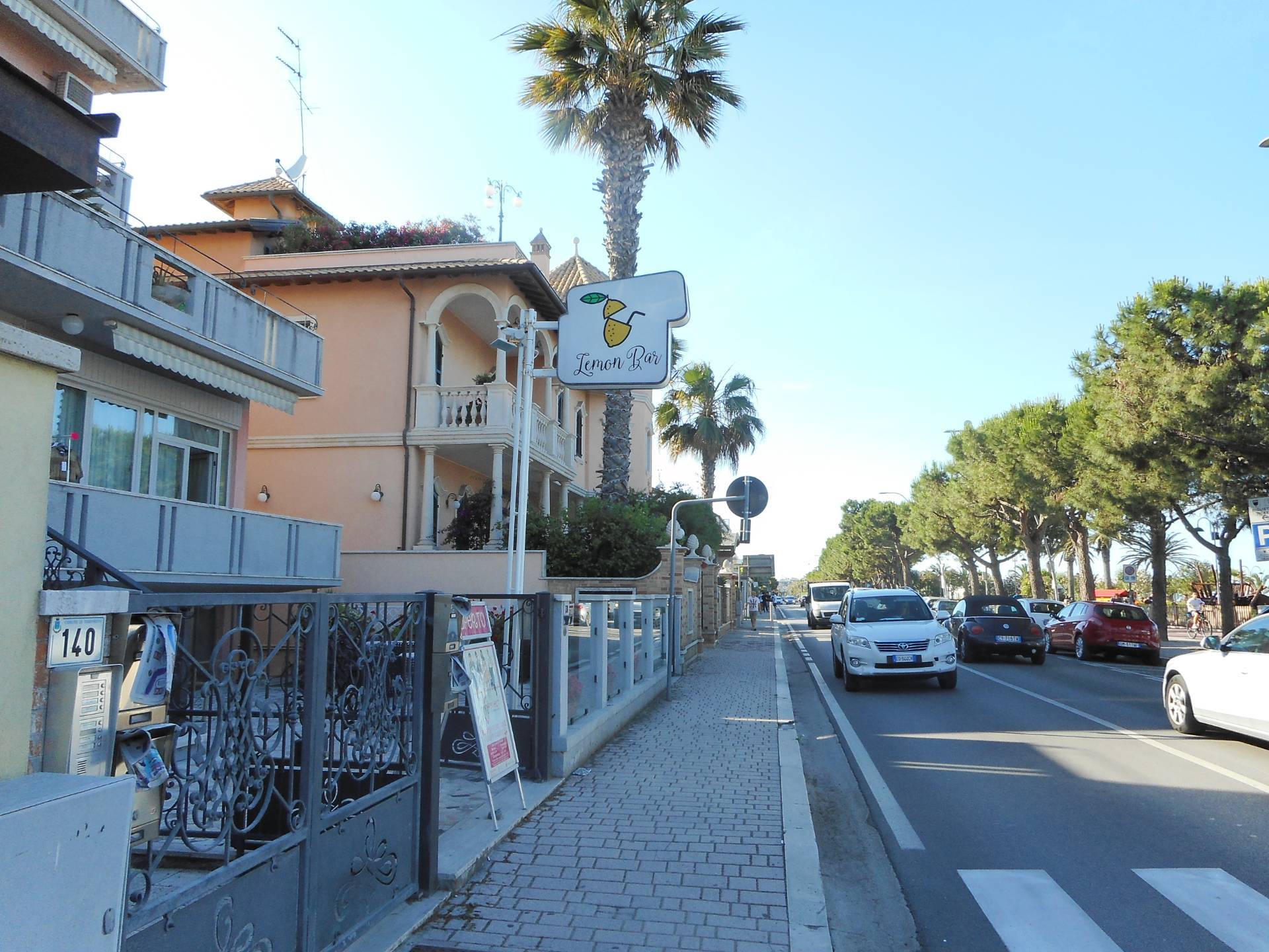  tortoreto vendita quart: zona mare ricciuti anna