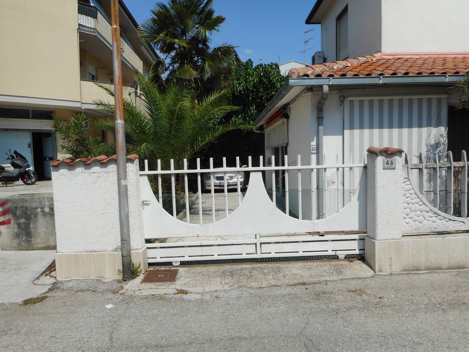 Villa Unifamiliare - Indipendente TORTORETO vendita  Zona Mare  Ricciuti Anna