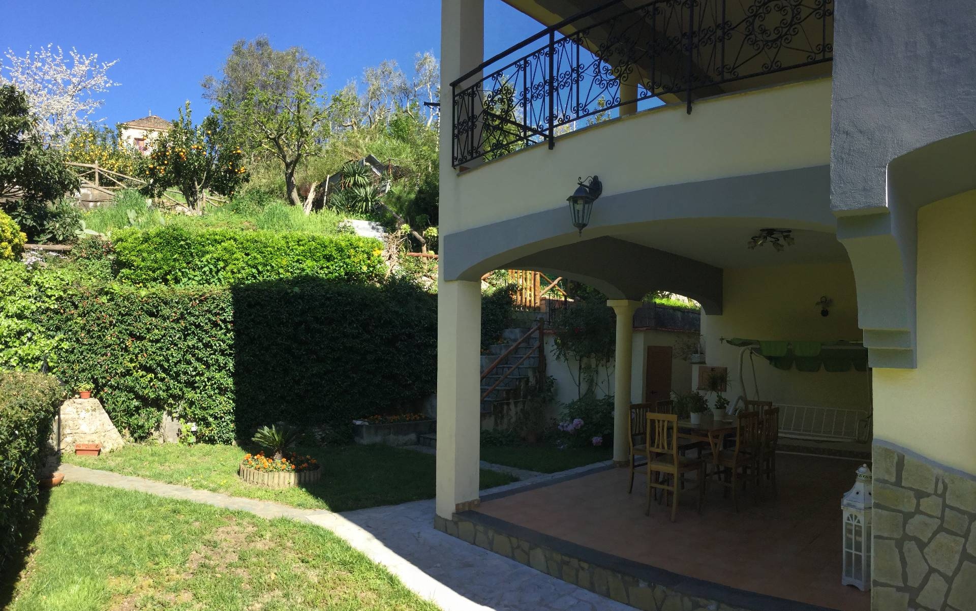 Villa VICO EQUENSE vendita  Pacognano  SMARTHOME Agenzia Immobiliare