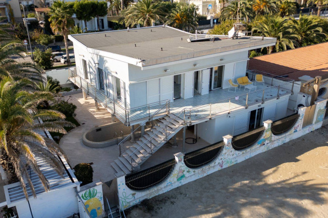 Villa in vendita a Grottammare