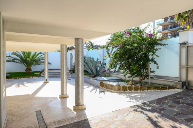 Villa in vendita a Grottammare