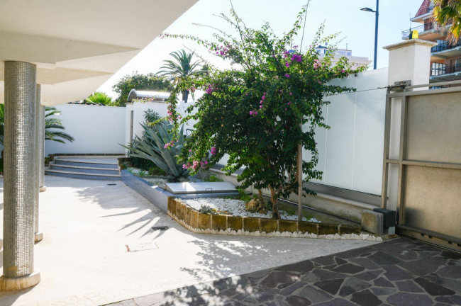 Villa in vendita a Grottammare