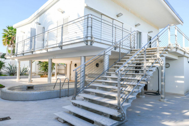 Villa in vendita a Grottammare