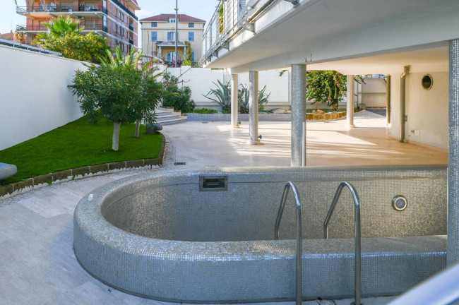 Villa in vendita a Grottammare