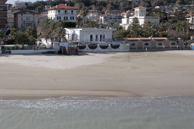 Villa in vendita a Grottammare