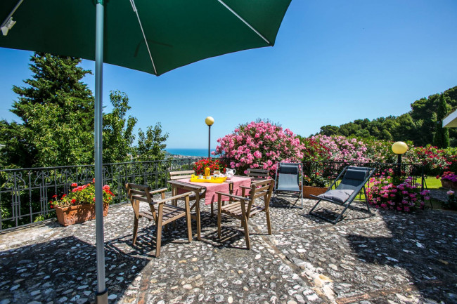 casale in vendita a Campofilone