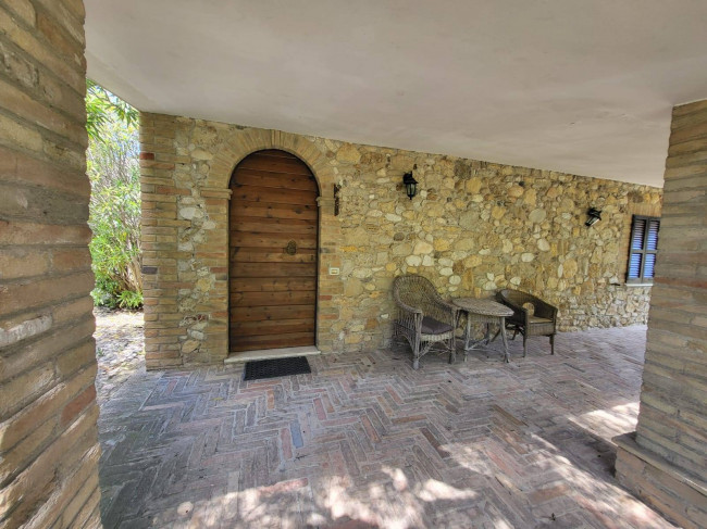 casale in vendita a Campofilone