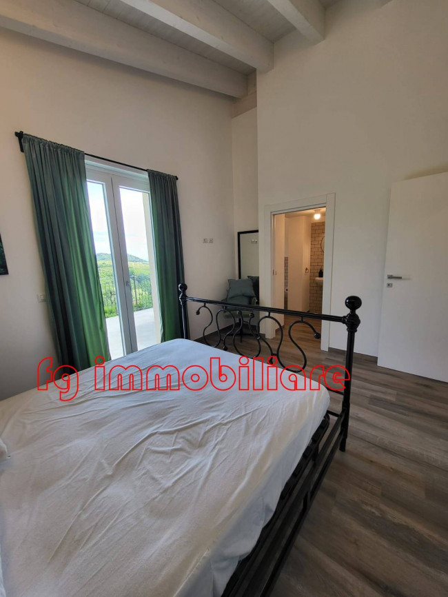 Villa in vendita a Acquaviva Picena