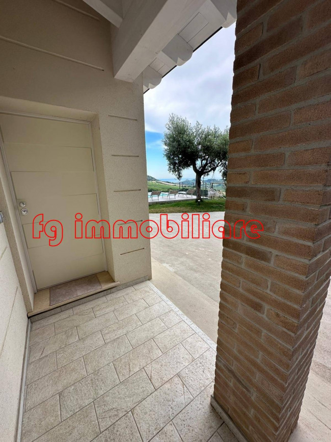 Villa in vendita a Acquaviva Picena