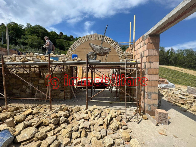 casale in vendita a Ripatransone