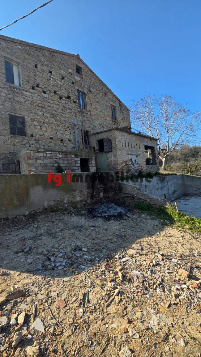Rustico in vendita a Ripatransone