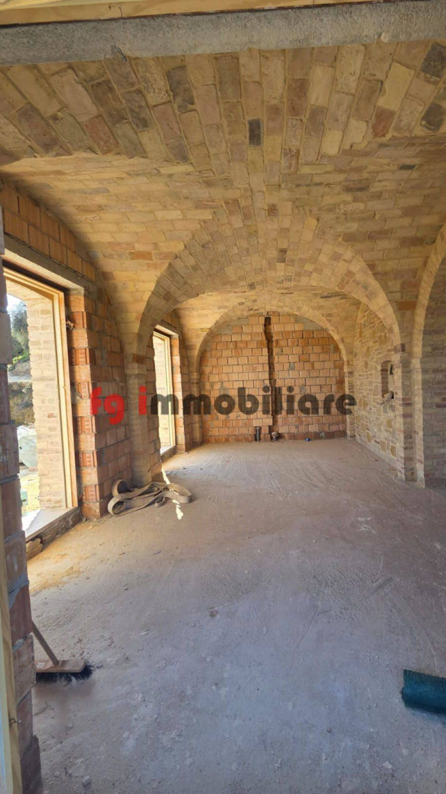 casale in vendita a Ripatransone