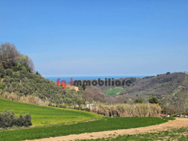 casale in vendita a Ripatransone