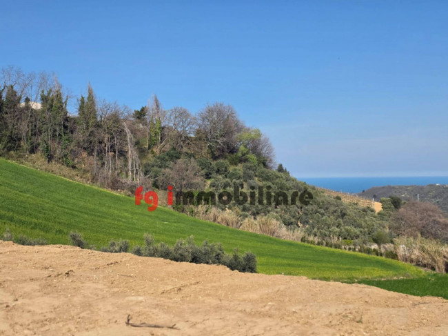 casale in vendita a Ripatransone