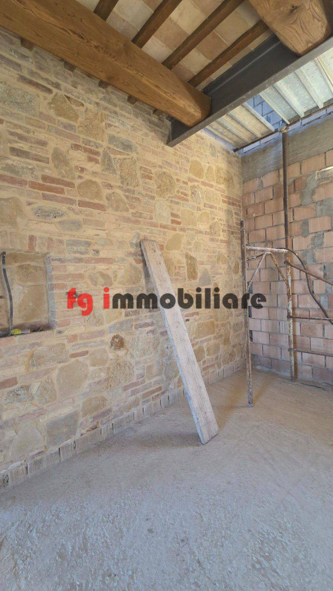 casale in vendita a Ripatransone