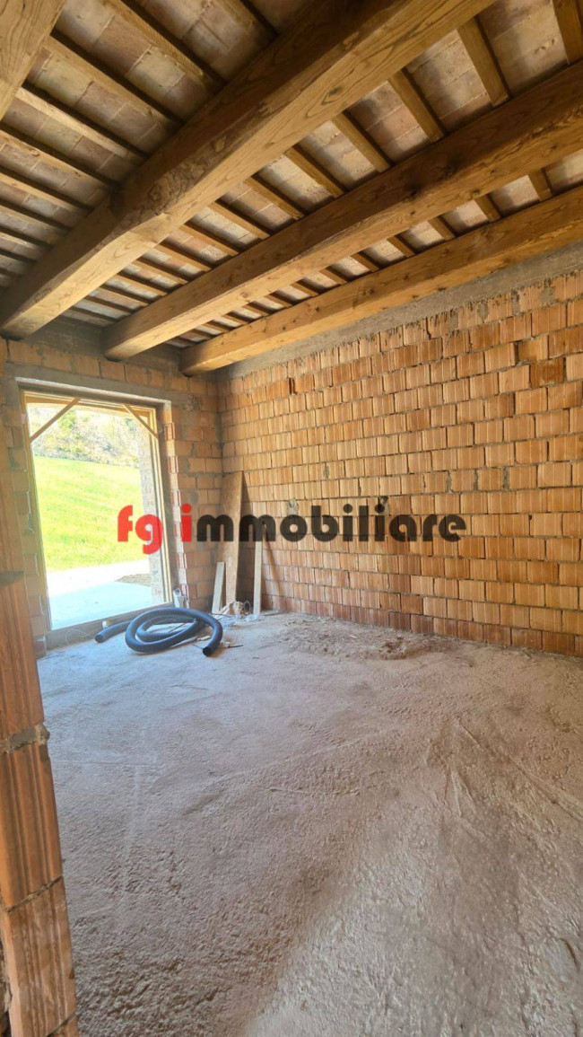 casale in vendita a Ripatransone