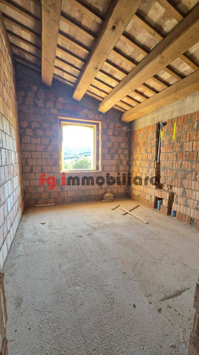 casale in vendita a Ripatransone