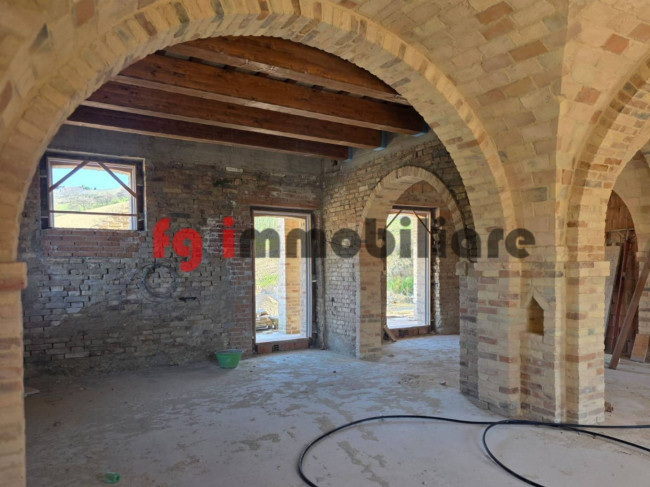 casale in vendita a Ripatransone