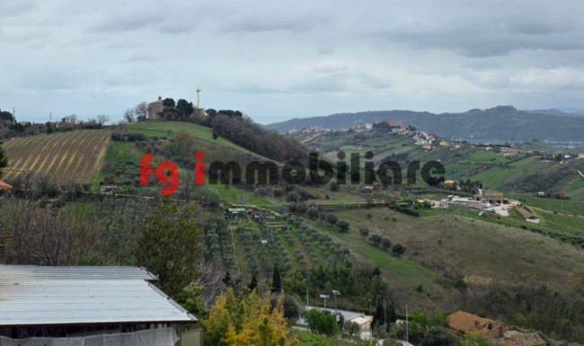 Casa singola in vendita a Acquaviva Picena