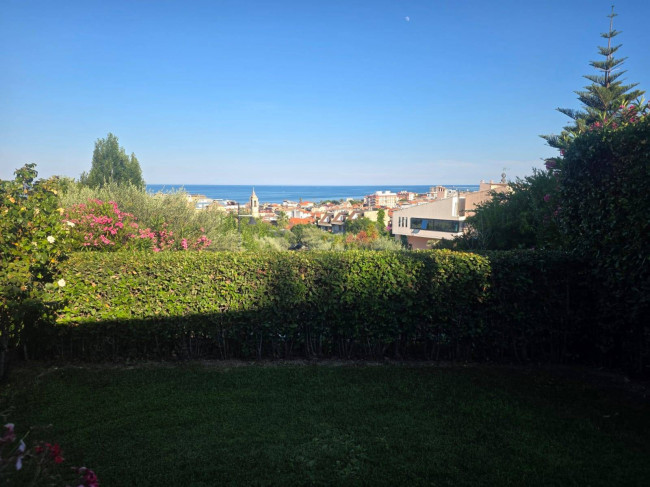 Casa singola in vendita a Grottammare