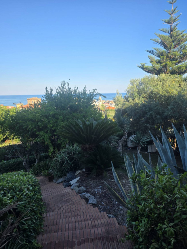 Casa singola in vendita a Grottammare