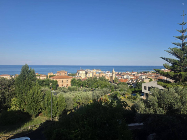 Casa singola in vendita a Grottammare
