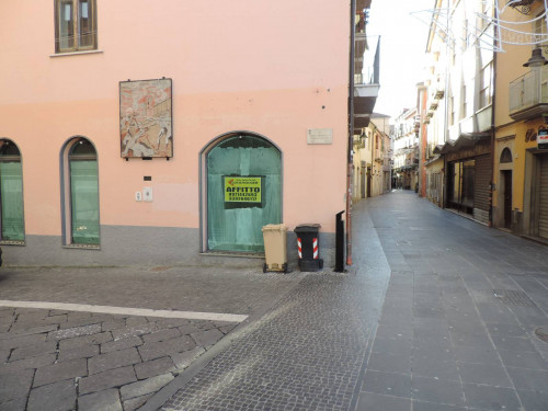 Fondo commerciale in affitto a Potenza (PZ)