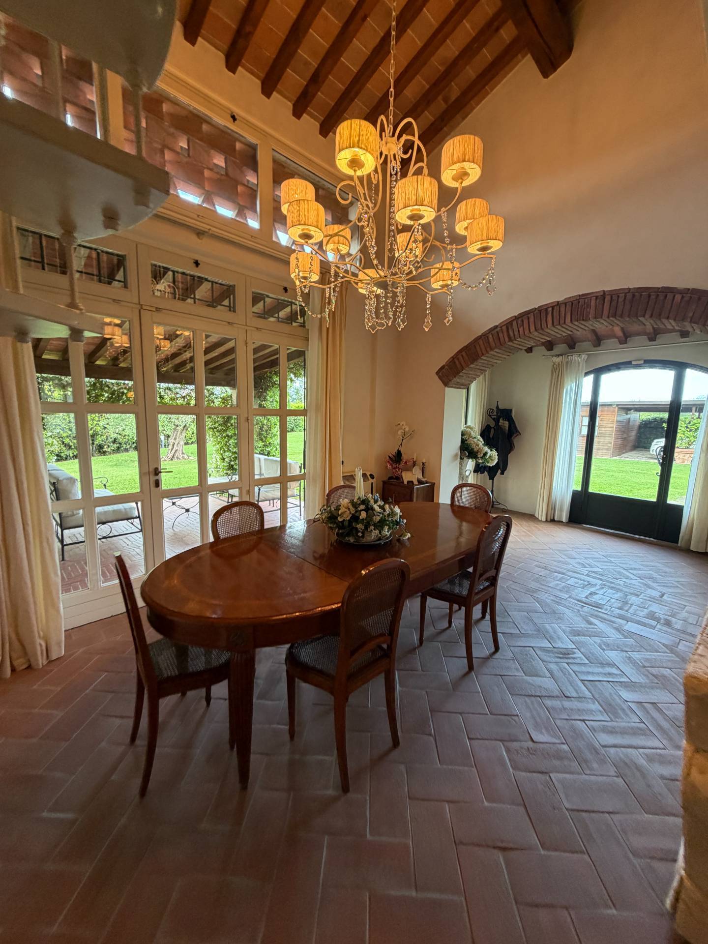 Villa - Cascina (12/19)