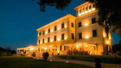 Villa in Vendita a Fauglia