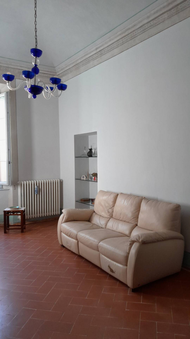 Ingrandisci la foto