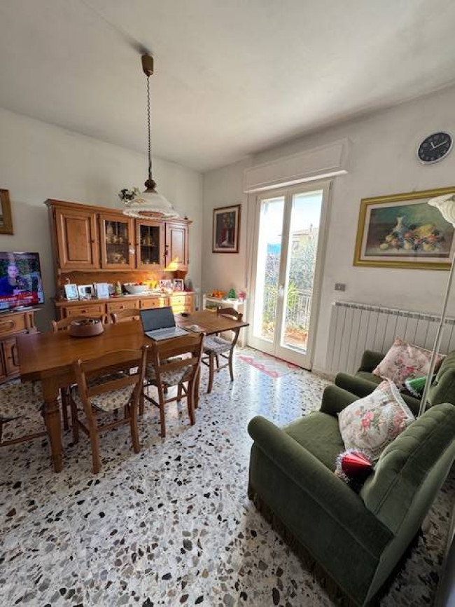 Ingrandisci la foto