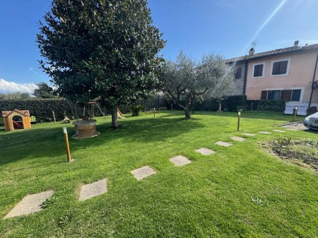 Ingrandisci la foto