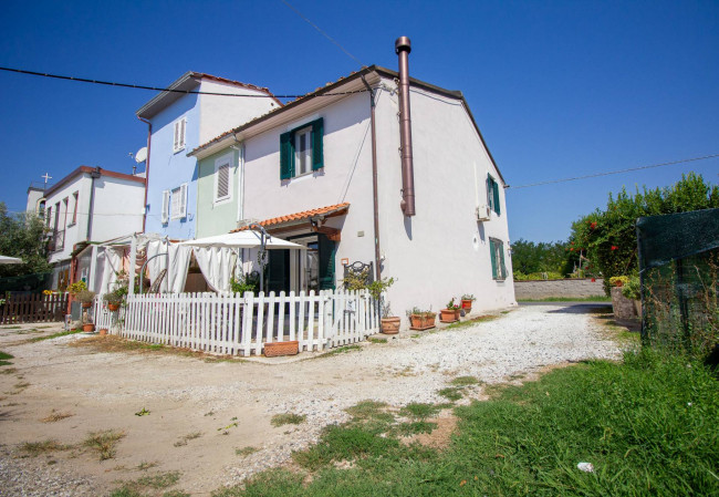 Casa indipendente in vendita a Visignano, Cascina (PI)