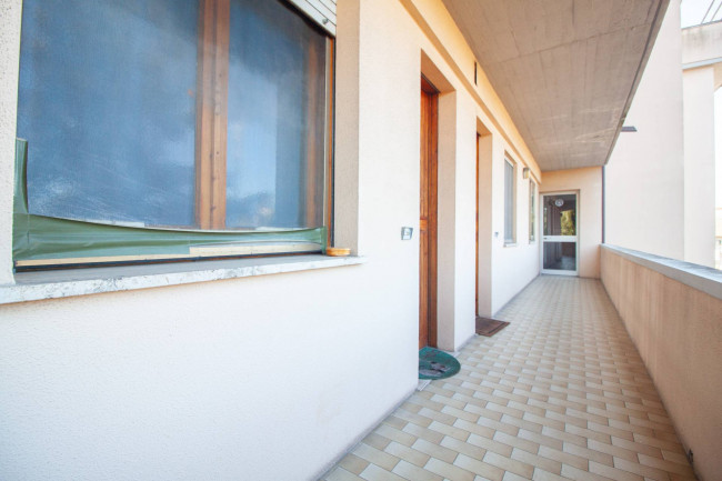 Ingrandisci la foto