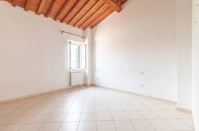 Ingrandisci la foto