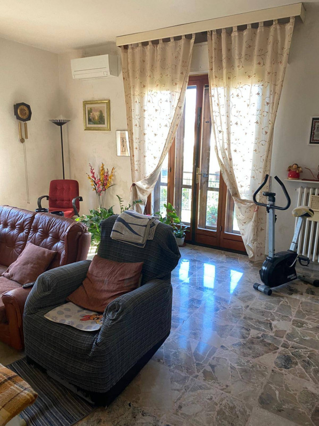 Ingrandisci la foto