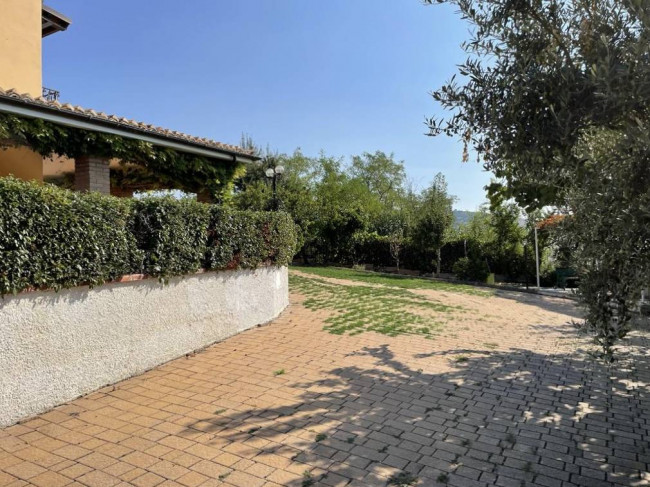 Villa in vendita a Castel Frentano (CH)
